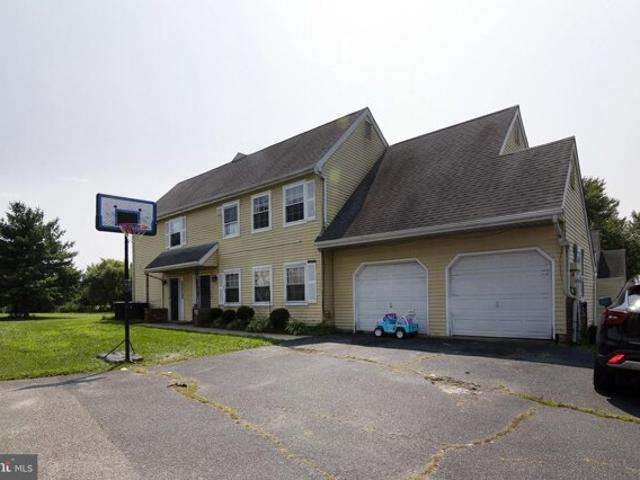 House for sale in Mount Laurel, New Jersey