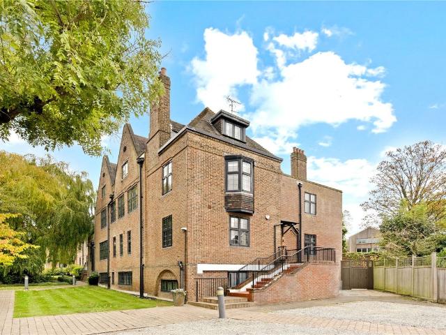 House for rent in Temple Fortune, Greater London