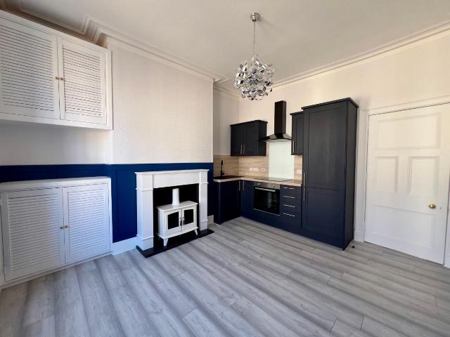 Apartment for rent in Ferryhill, Ballindoch