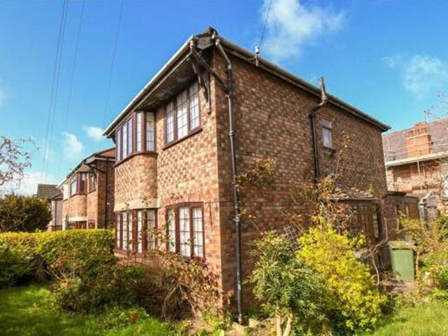 House for sale in Birkenhead