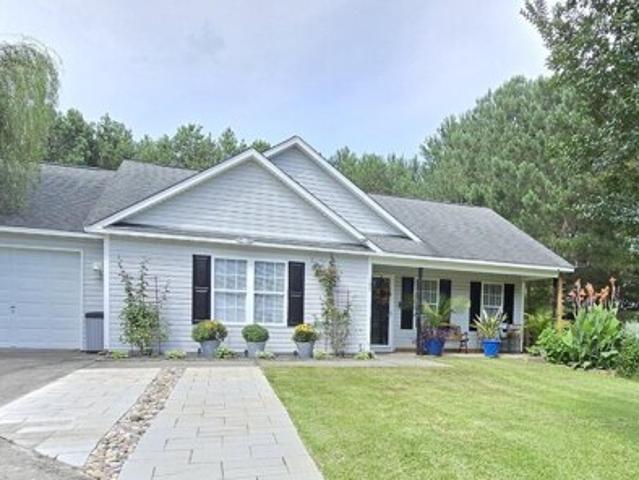 House for sale in Burgaw