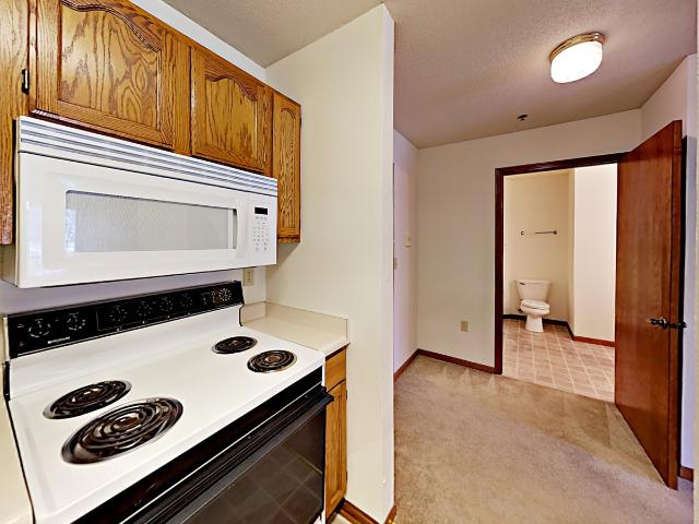 Apartment for rent in Brookfield