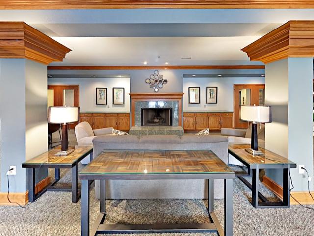Apartment for rent in Brookfield