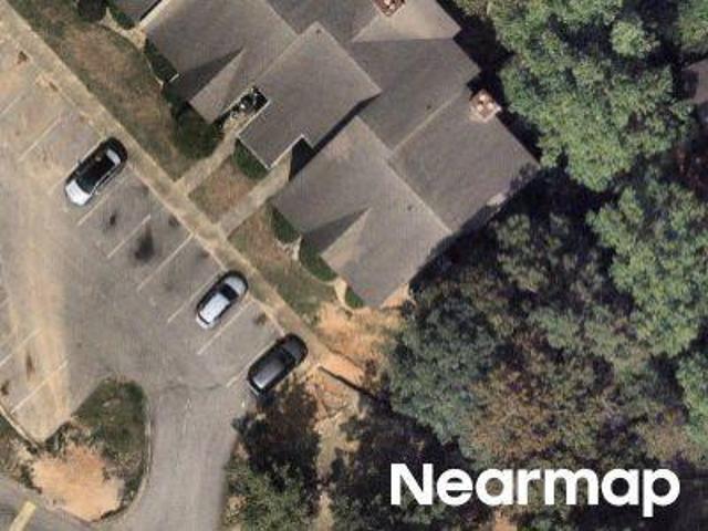 Condo for sale in Stewarts Creek, Fayetteville