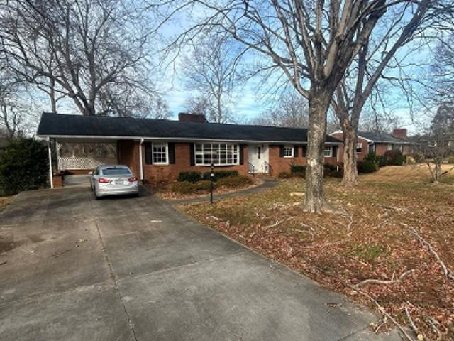 House for sale in Winston-Salem, Forsyth County