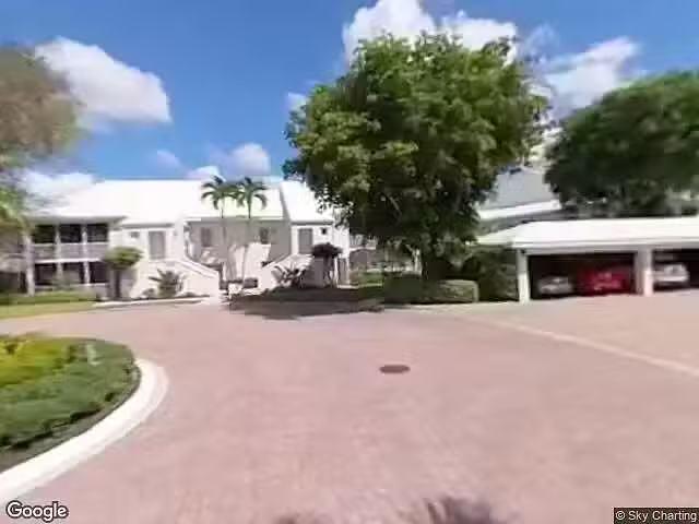 Apartment for rent in Naples, Willowbrook