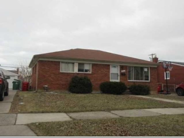 House for sale in Eastpointe, Michigan