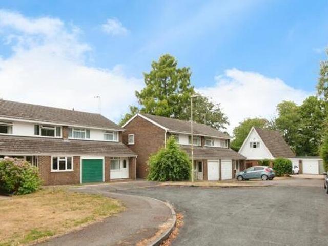 House for sale in Moulsham Green, Hart