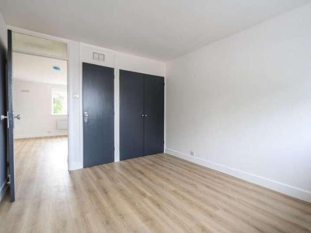 House for rent in Blackhills, Surrey