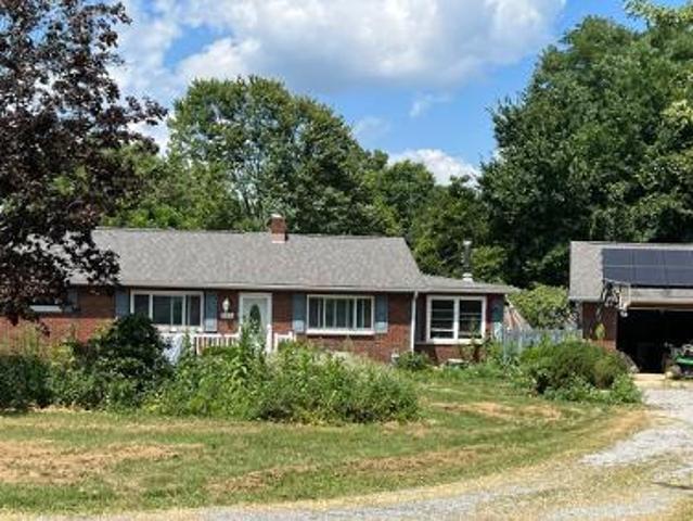 House for sale in Joyce, Pennsylvania