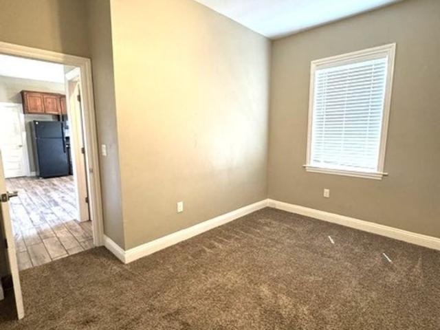 Apartment for rent in Glenn, California