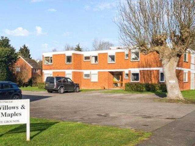 House for sale in Bourne End, Buckinghamshire