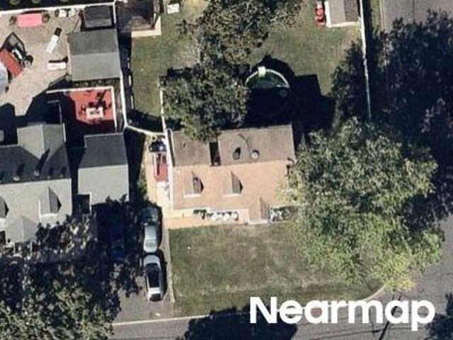 House for sale in East Brunswick, New Jersey