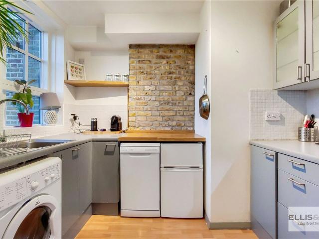 Apartment for rent in Bethnal Green, Greater London