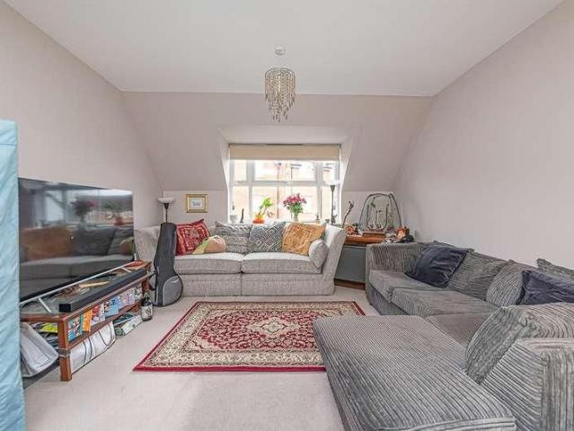 Apartment for rent in Wokingham, Isle Of Man