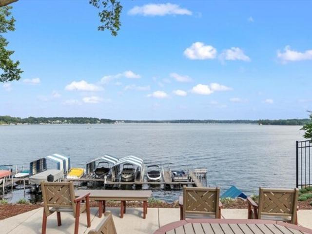 Condo for sale in Mound