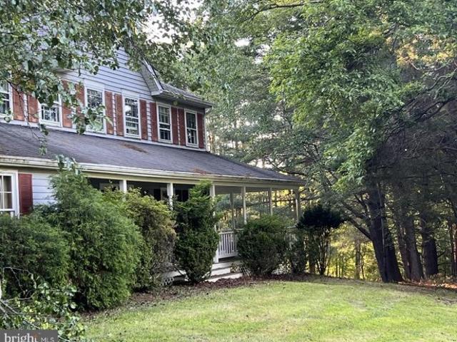 House for sale in Warrenton