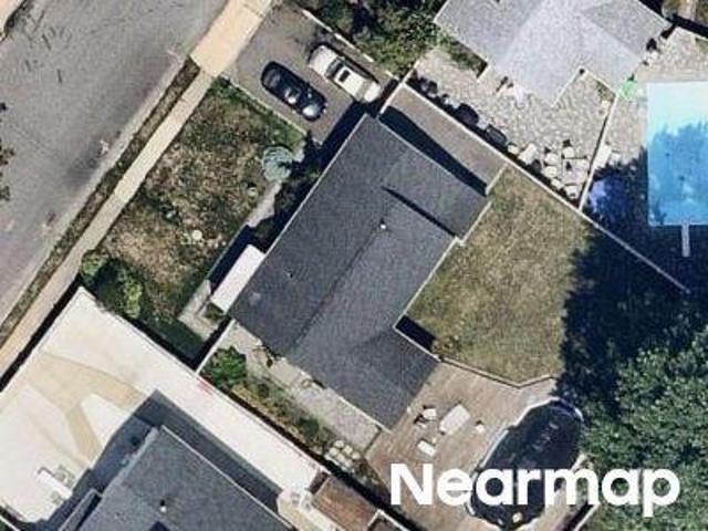 House for sale in Babylon, New York