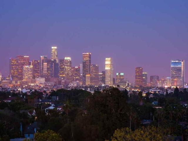 Apartment for rent in Canoga Park, California
