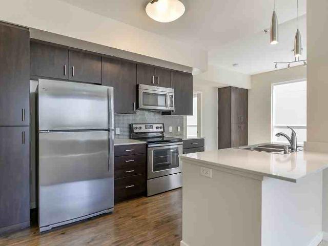 Apartment for rent in Canoga Park, California