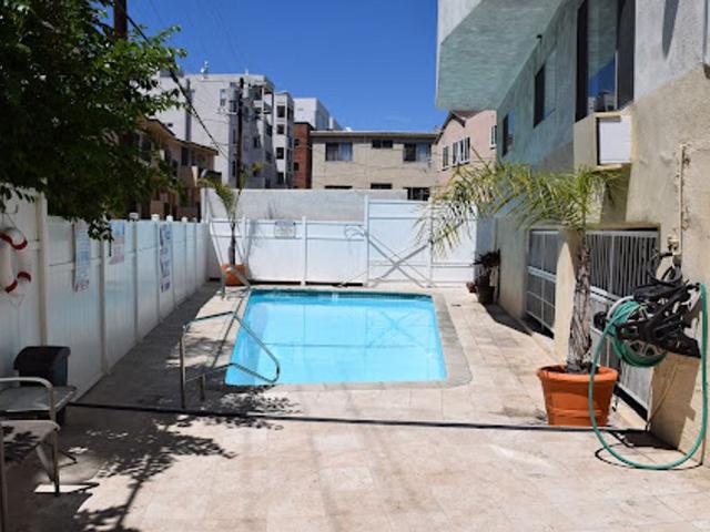 Apartment for rent in Westlake, Los Angeles
