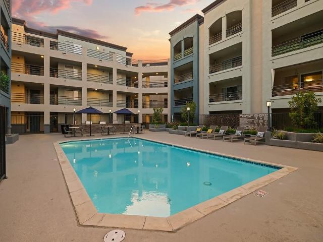 Apartment for rent in Downtown Fullerton, Fullerton