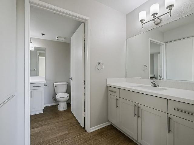 Apartment for rent in Downtown Fullerton, Fullerton