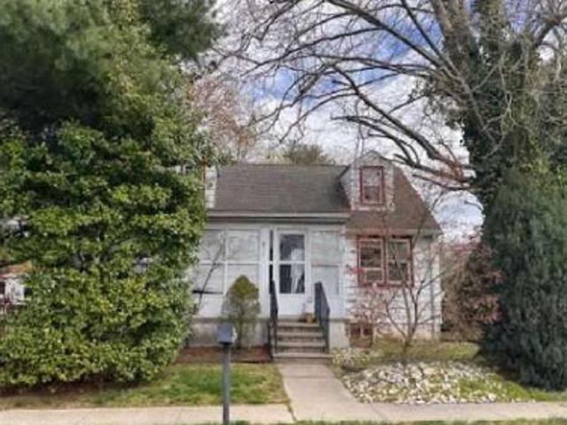 House for sale in Crosswicks, New Jersey