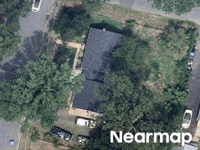House for sale in Spotswood, Middlesex County