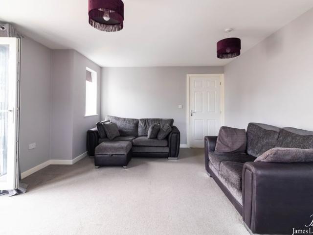 Apartment for rent in Coleshill, West Midlands