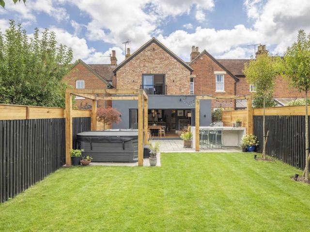 House for rent in Henley-on-Thames, Berrick Salome