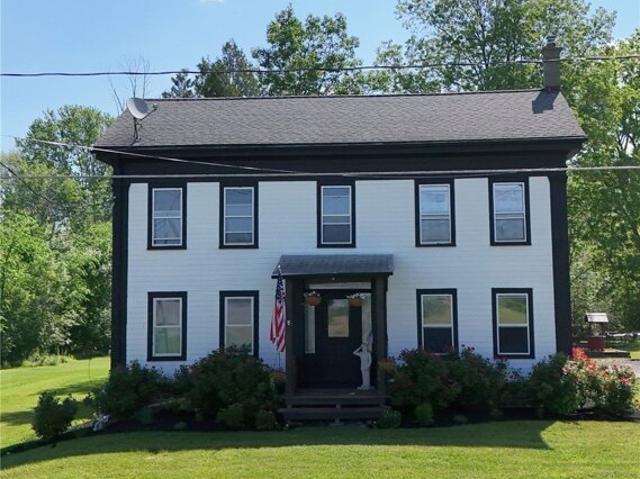 House for sale in Niagara, New York
