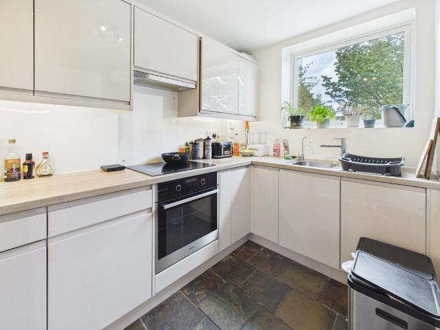 Apartment for rent in Chesterton, Arbury