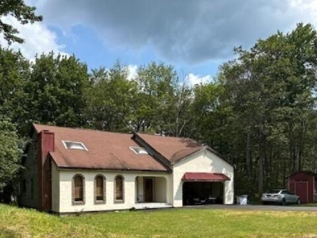 House for sale in Tobyhanna