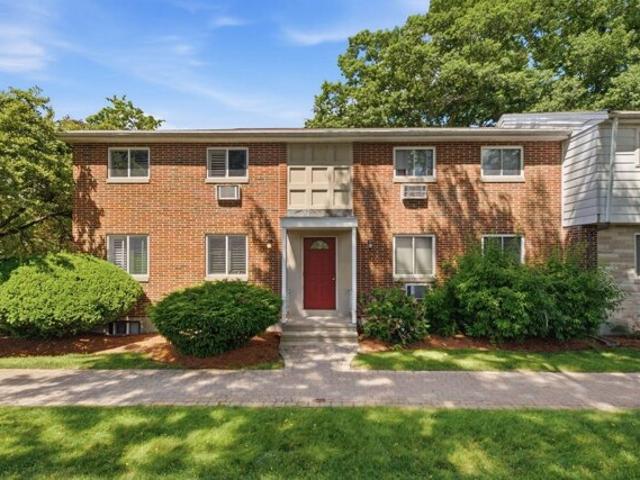Condo for sale in Framingham, Middlesex County