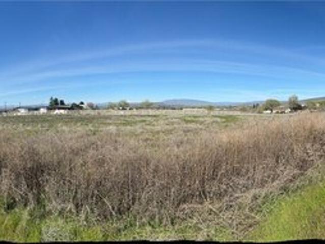 Land for sale in Selah, Washington