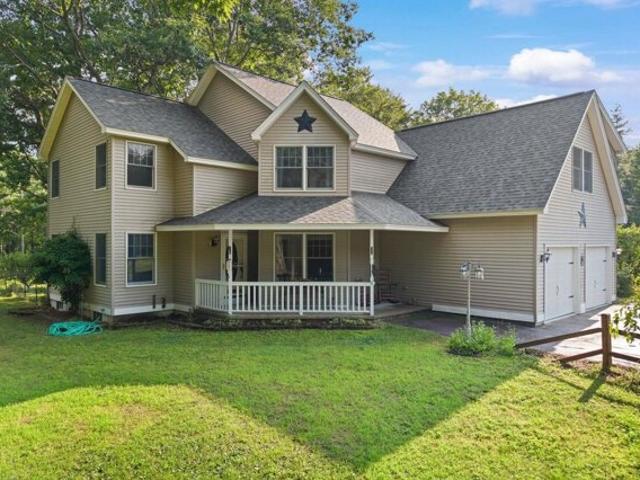 House for sale in New Hampshire