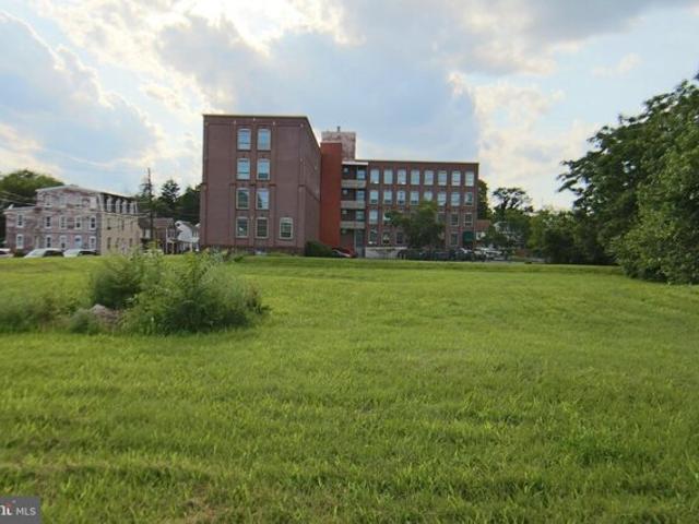Land for sale in Middletown