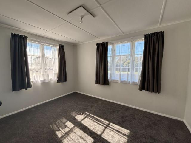 Room for rent in Waverley, Taranaki