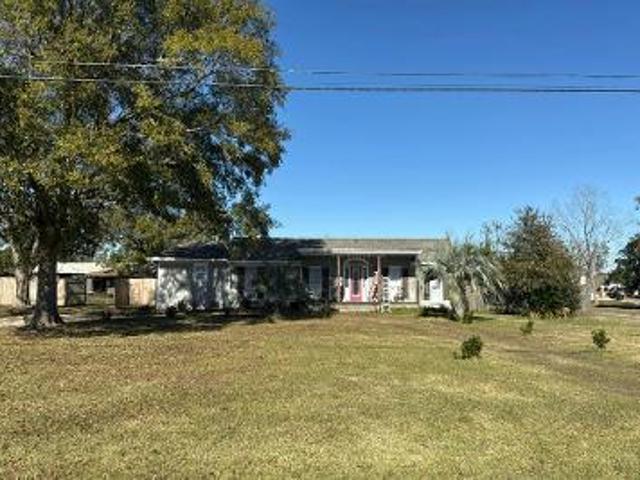 House for sale in Robertsdale, Alabama