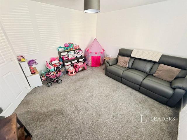 House for rent in Hampton Gardens, Peterborough