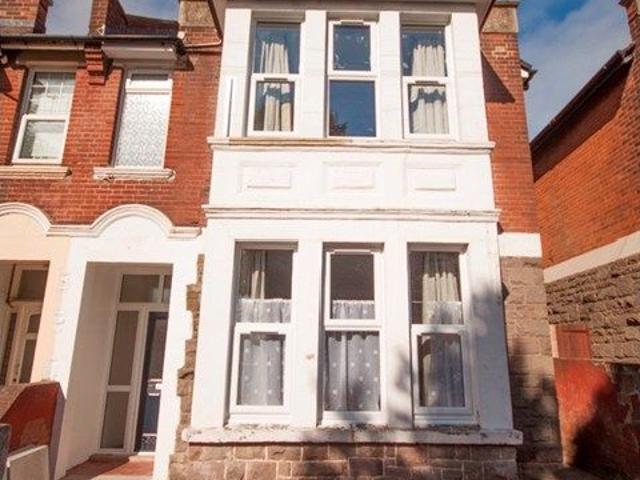 House for rent in The Polygon, City Of Southampton