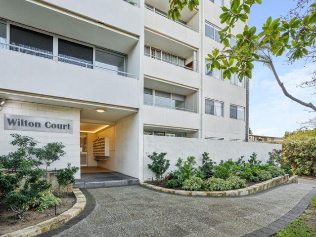 Apartment for sale in Claremont, Western Australia