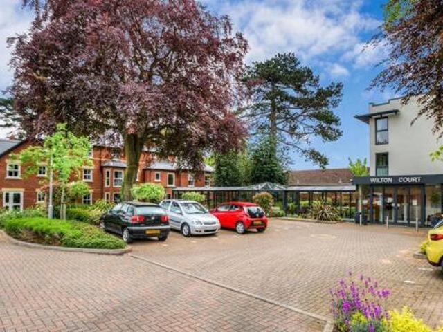 House for sale in Green Close, Warwickshire
