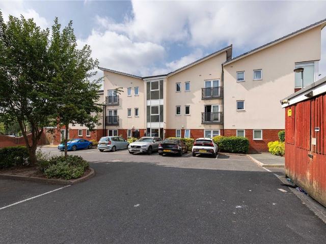 Apartment for rent in Joiner's Square, Hanley