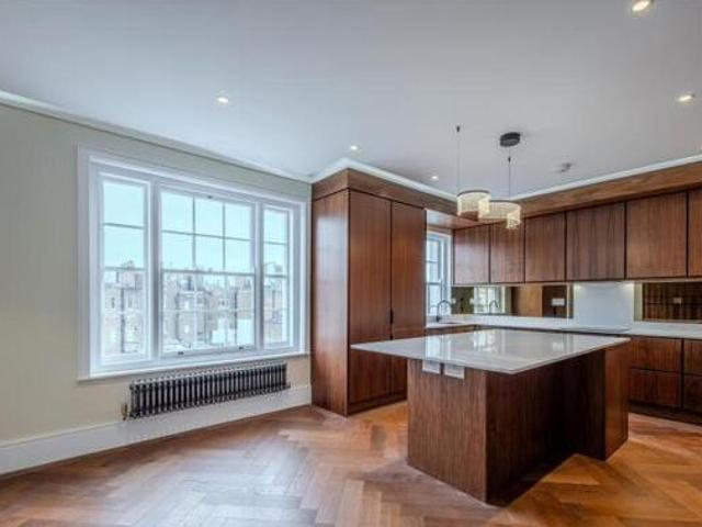 House for sale in City of London, Greater London