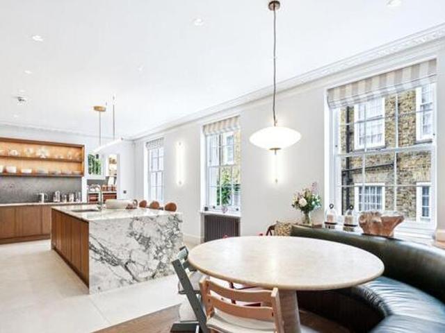 House for sale in City of London, Greater London