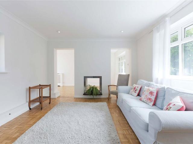 House for rent in London Borough of Merton, Greater London