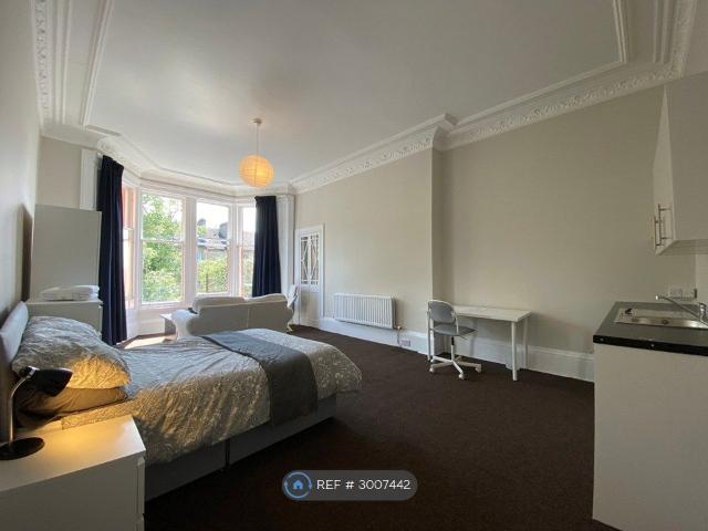 Apartment for rent in North Woodside, Scotland