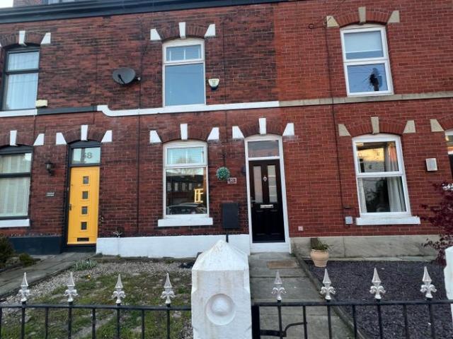 House for rent in Besses o' th' Barn, Bury